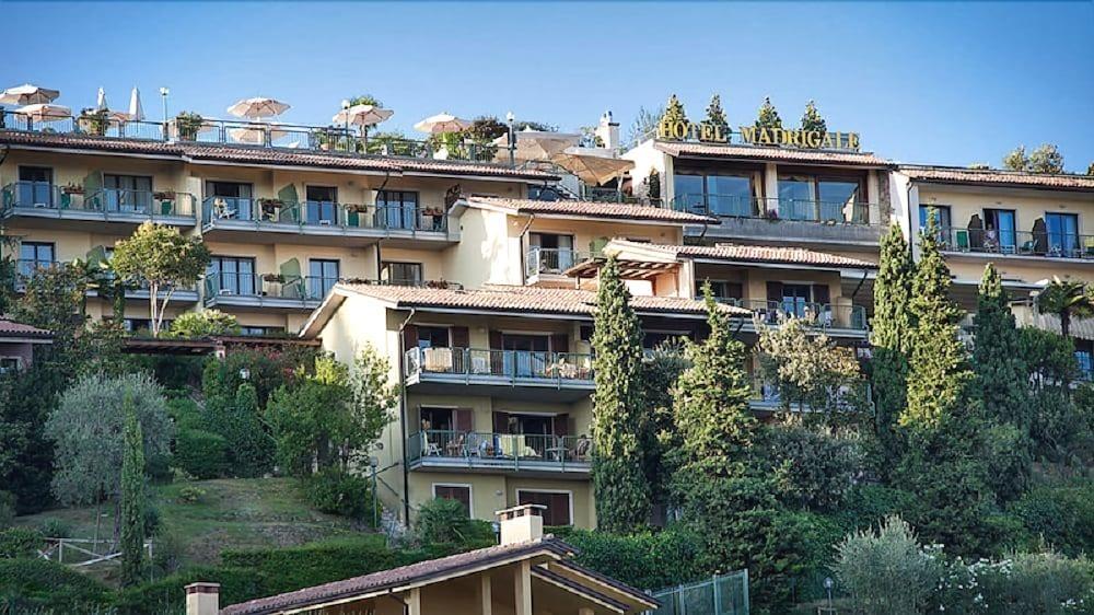 Residence Madrigale Marciaga Екстериор снимка