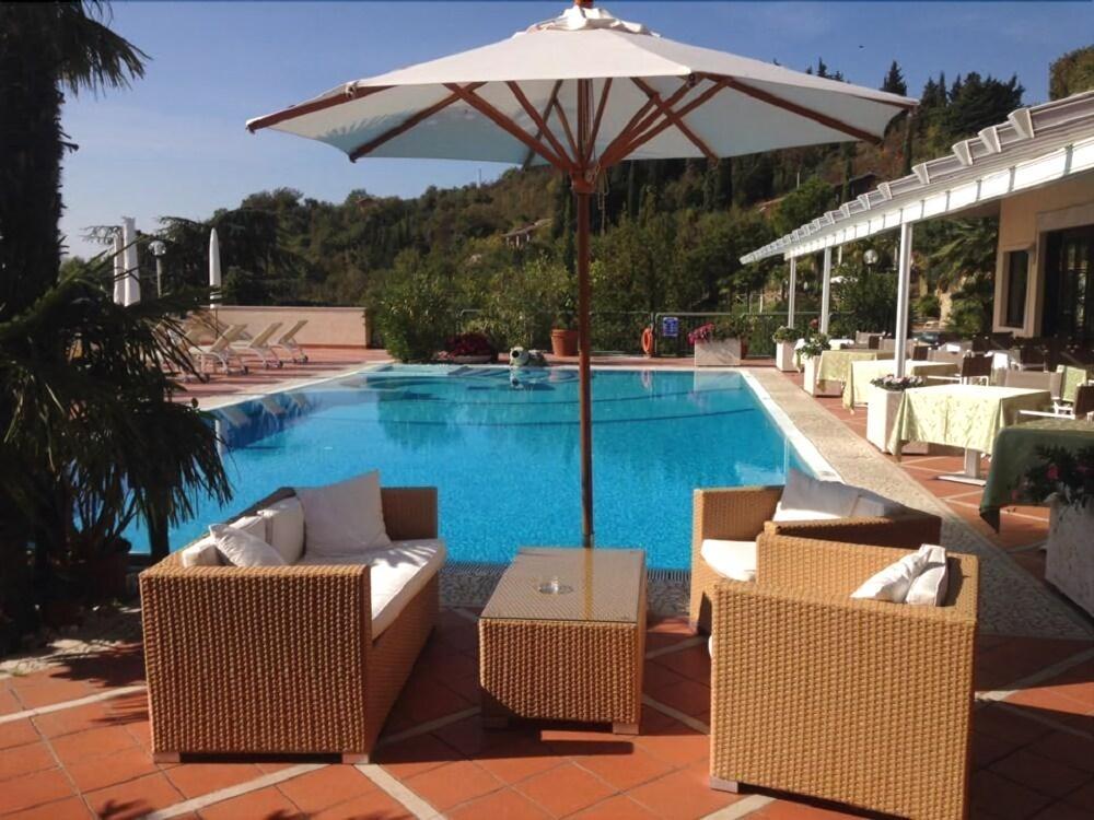 Residence Madrigale Marciaga Екстериор снимка