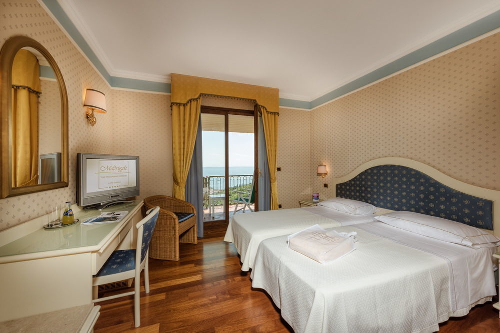Residence Madrigale Marciaga Екстериор снимка