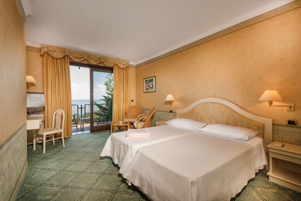 Residence Madrigale Marciaga Екстериор снимка