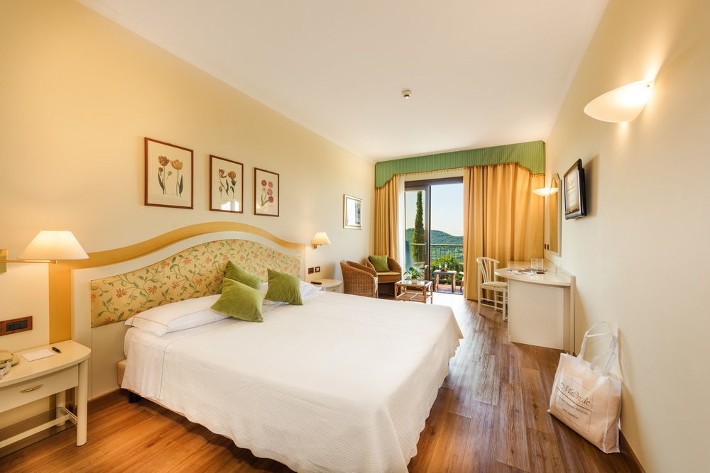 Residence Madrigale Marciaga Екстериор снимка